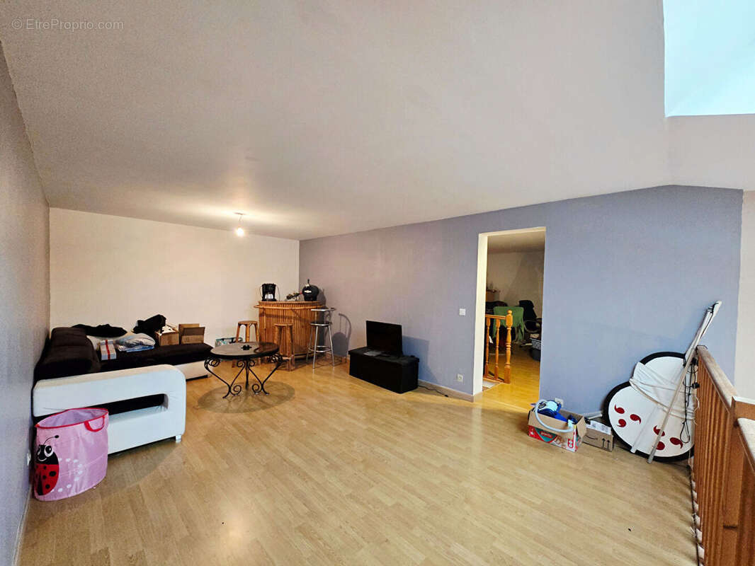 Maison à FONTENOY-LA-JOUTE