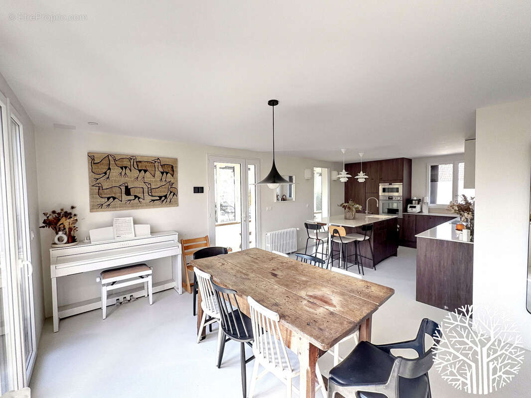 Maison à MILLY-LA-FORET