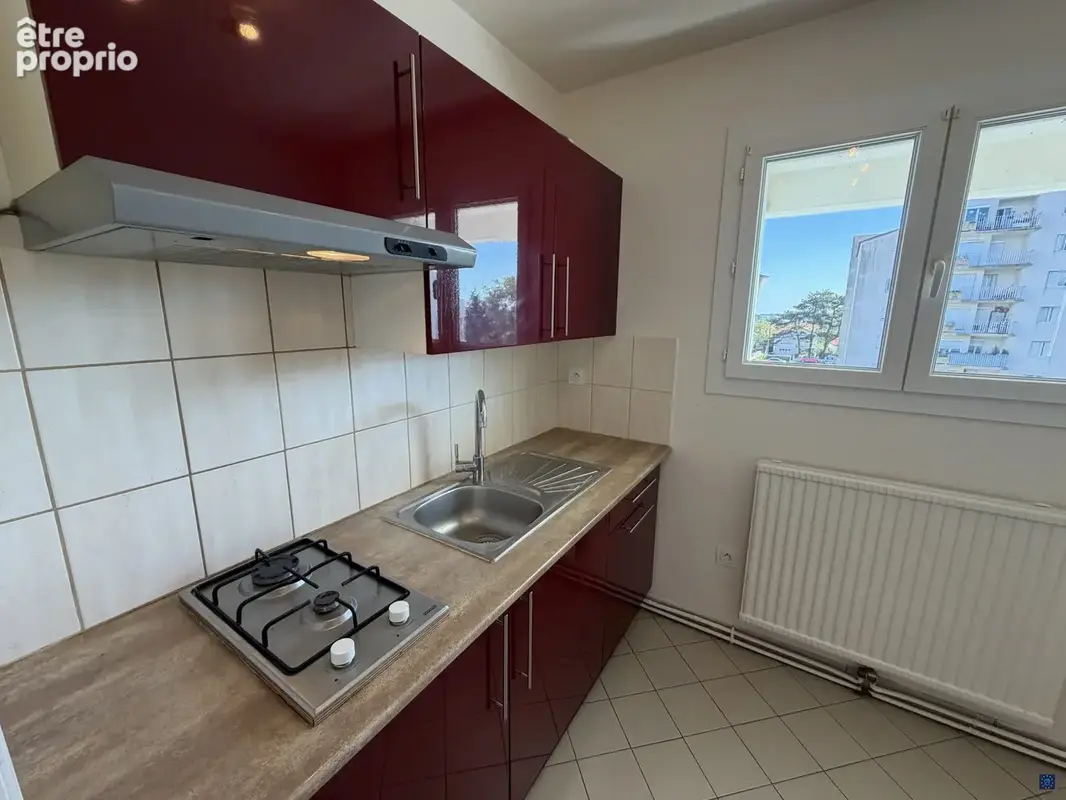 Appartement 3 pièces 65 m² à vendre à Royan (17200) - photo 2