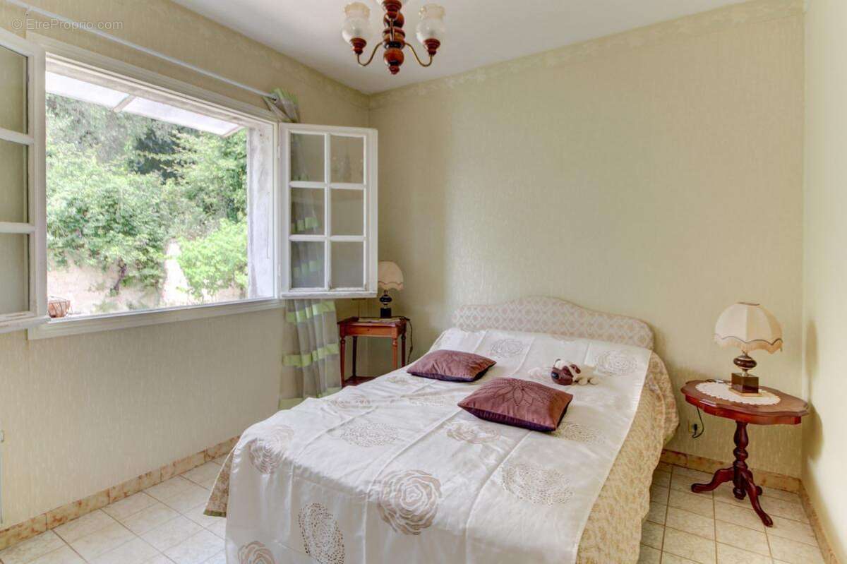 Maison à SAINT-ANDRE-DE-LA-ROCHE