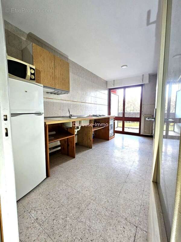 Appartement à MARSEILLE-12E