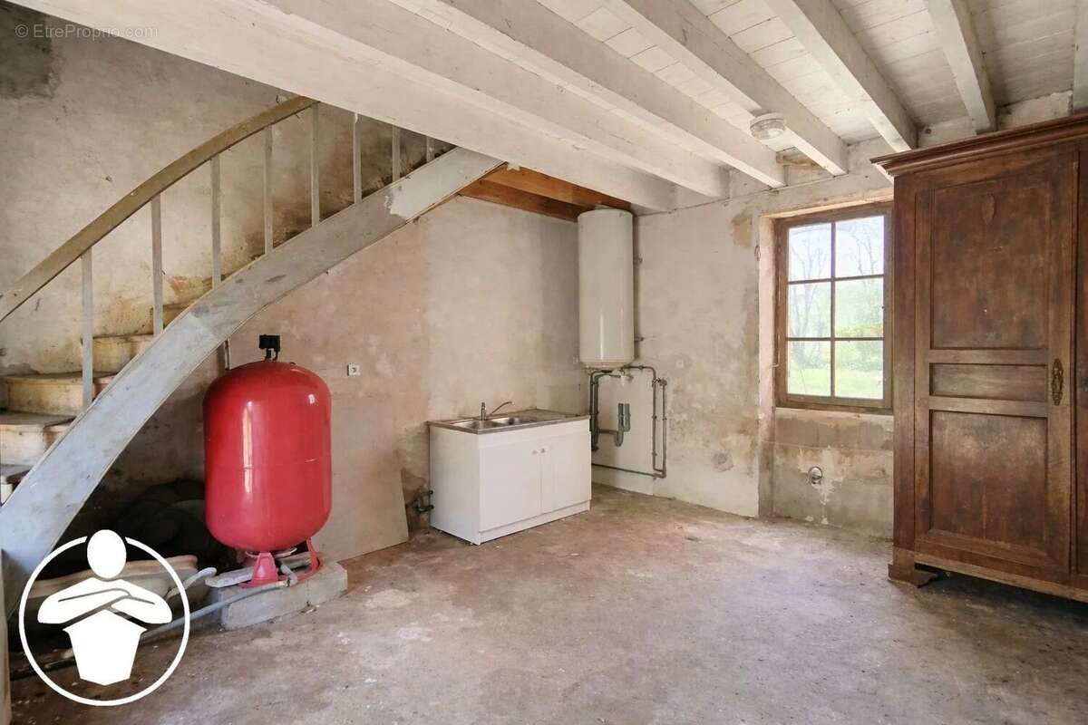 Maison à PINEL-HAUTERIVE