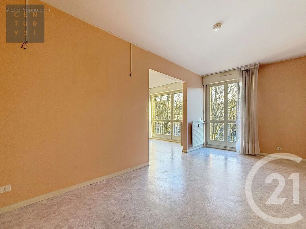 Appartement 82 m² à Troyes  - photo 3
