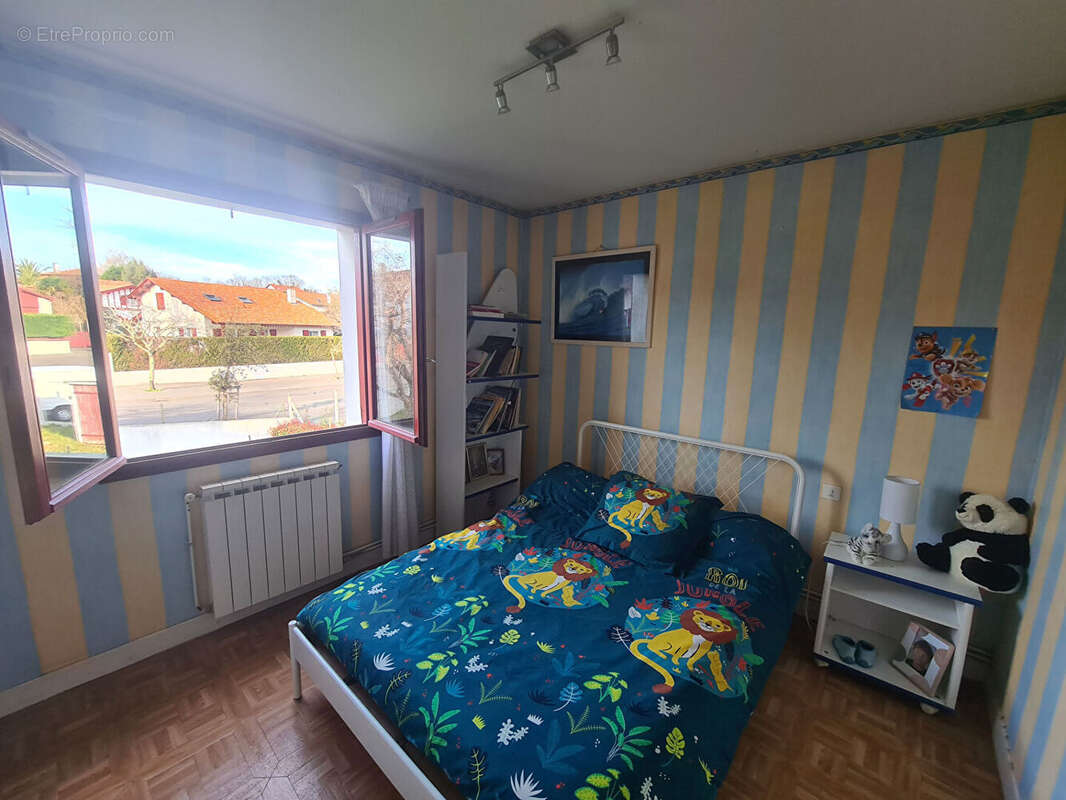 Appartement à URRUGNE