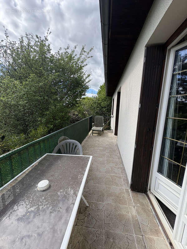 Maison à MONTAYRAL