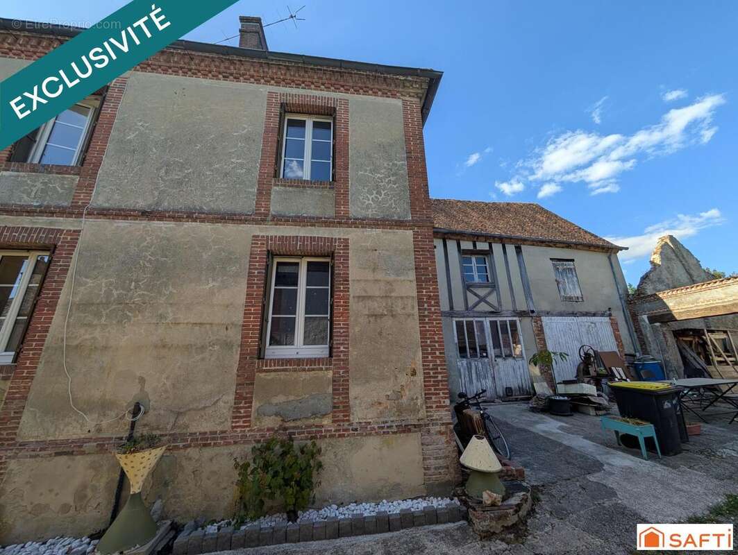 Photo 2 - Maison à CHENNEBRUN