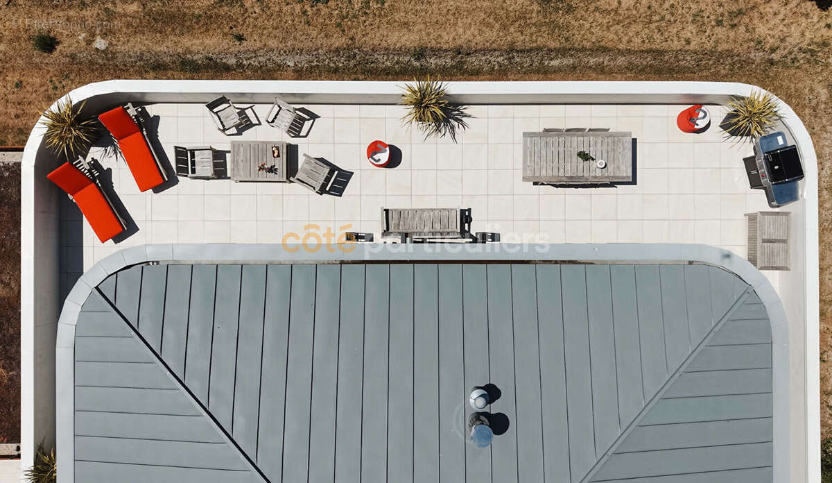 Granville-Appartement d'exception en attique -Vue mer panoramique - Terrasse de 100 m² - Granville - photo 5