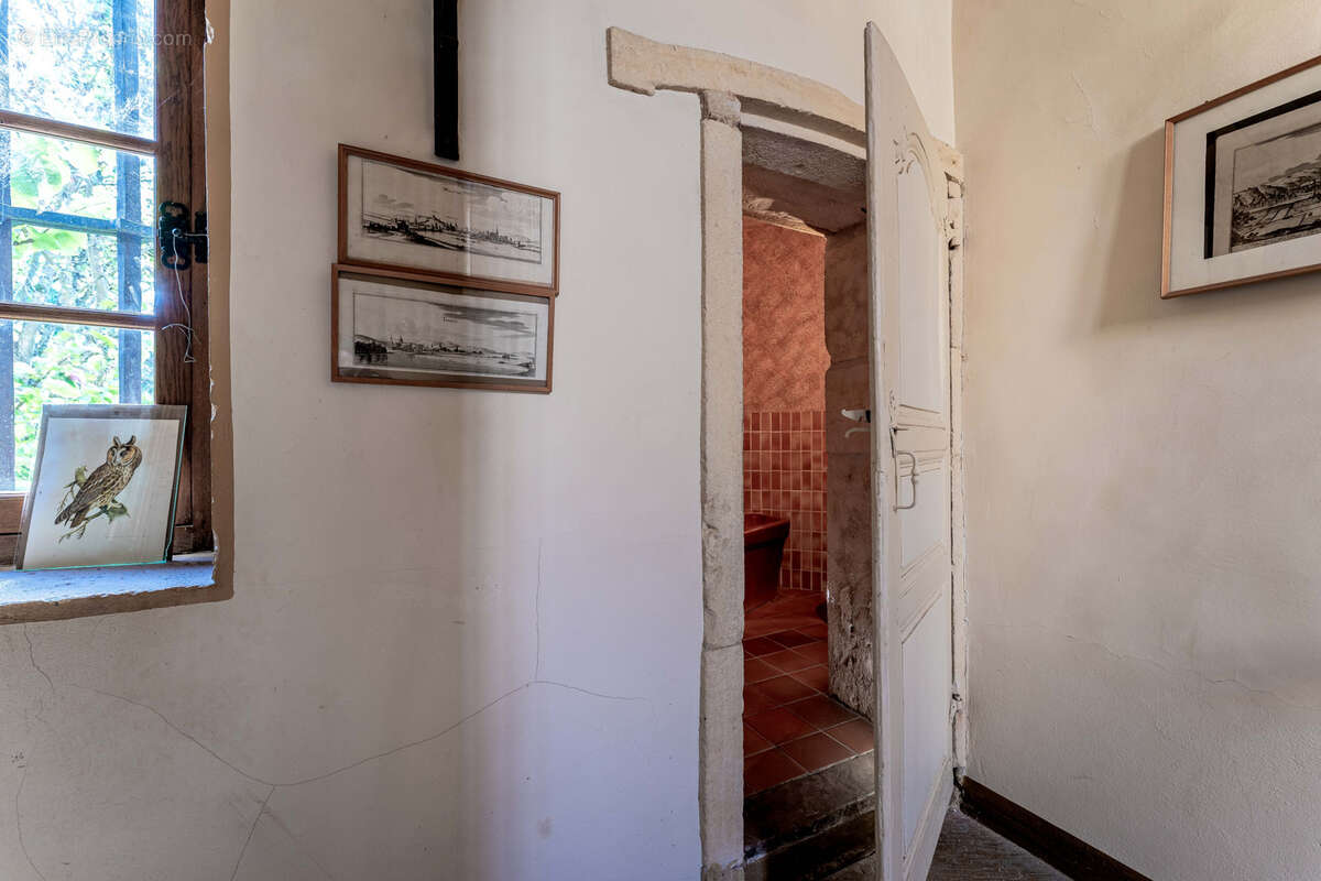 Maison à MORANCE