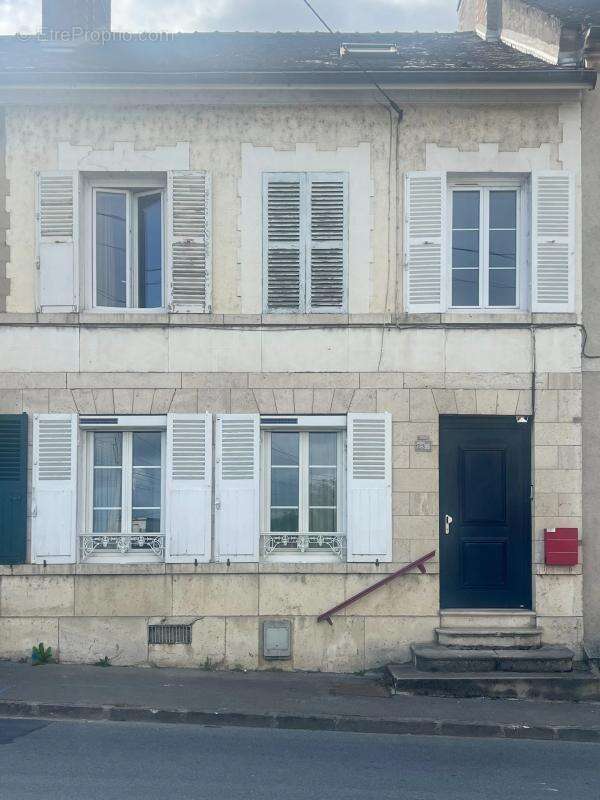 Maison à SOUPPES-SUR-LOING