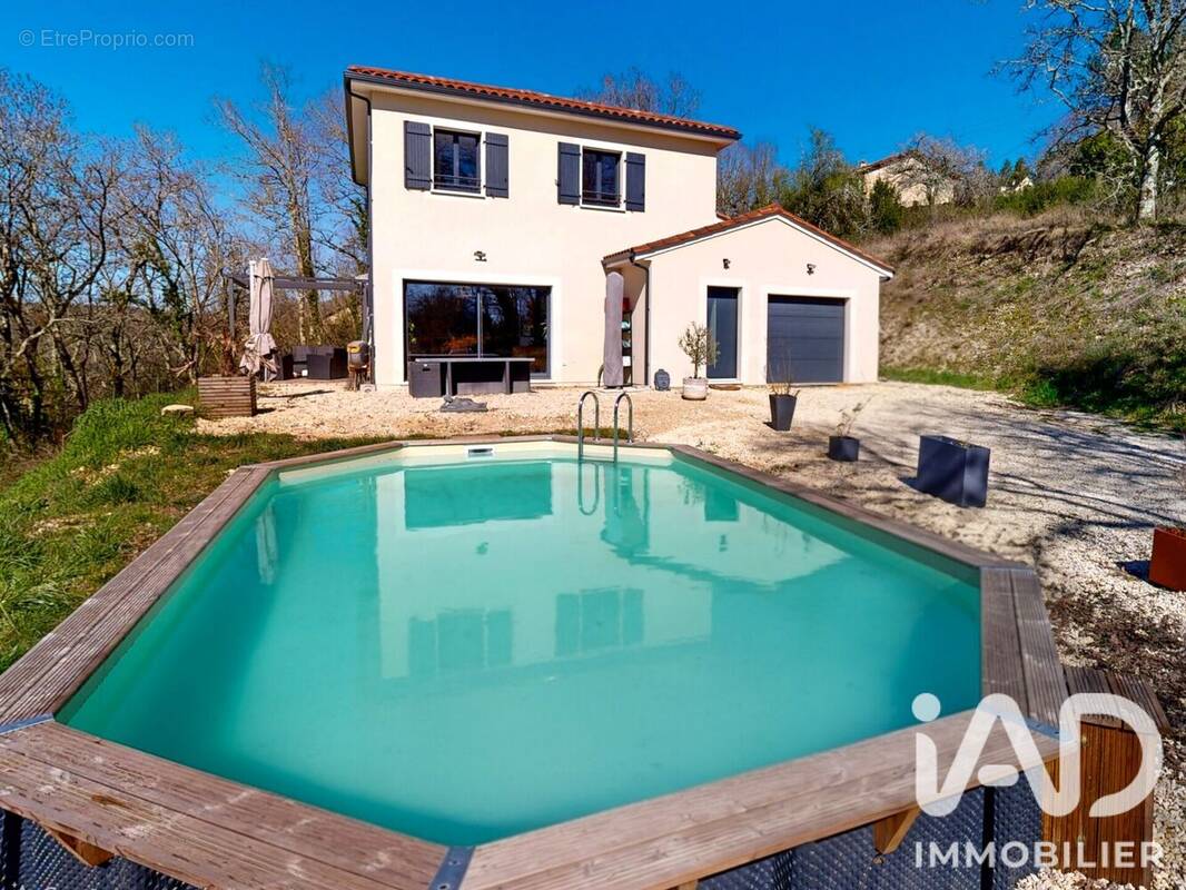 Photo 1 - Maison à LE BUGUE