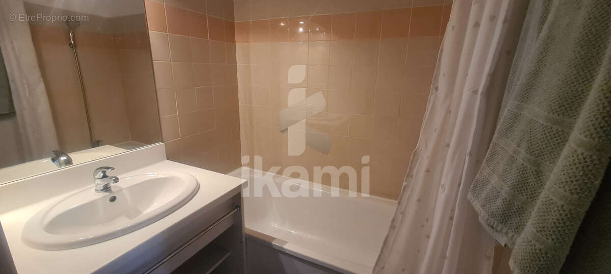 Appartement à SAINT-FRANCOIS-LONGCHAMP