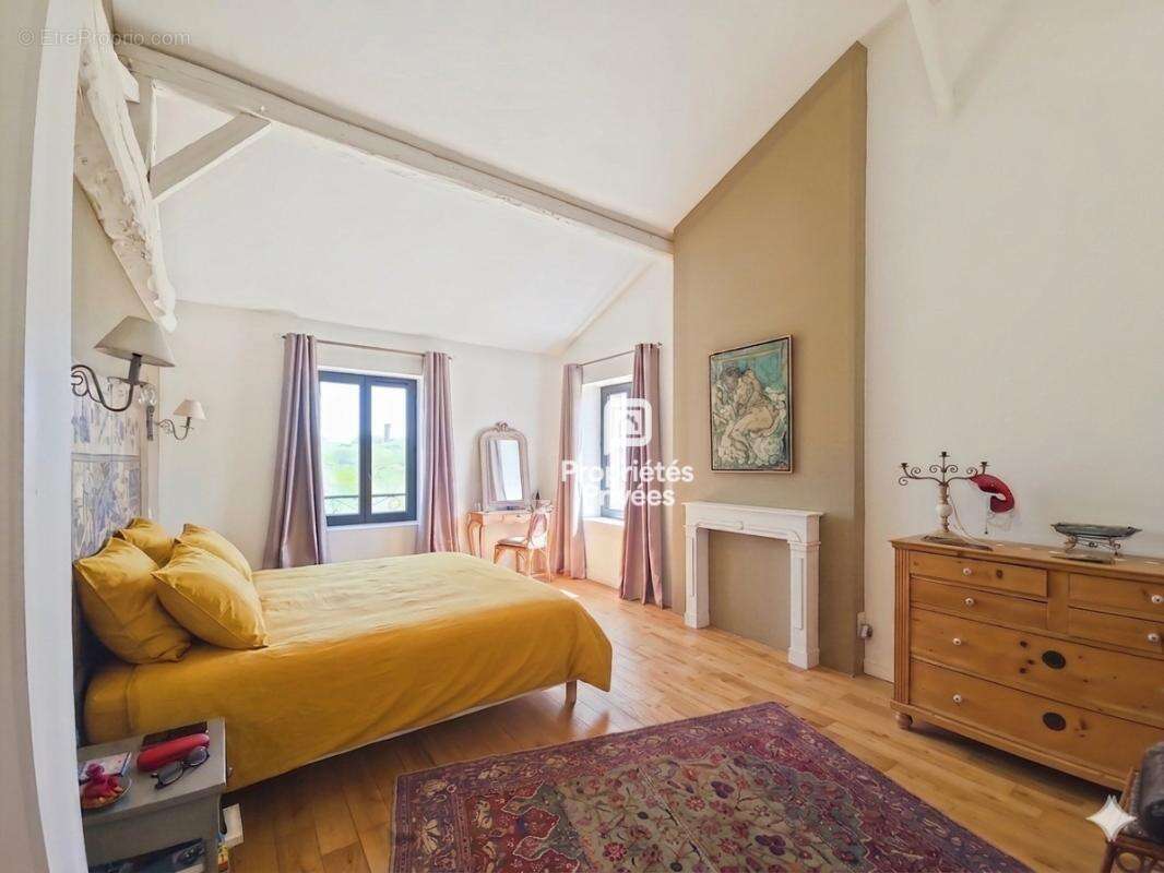 Maison à BAZAS