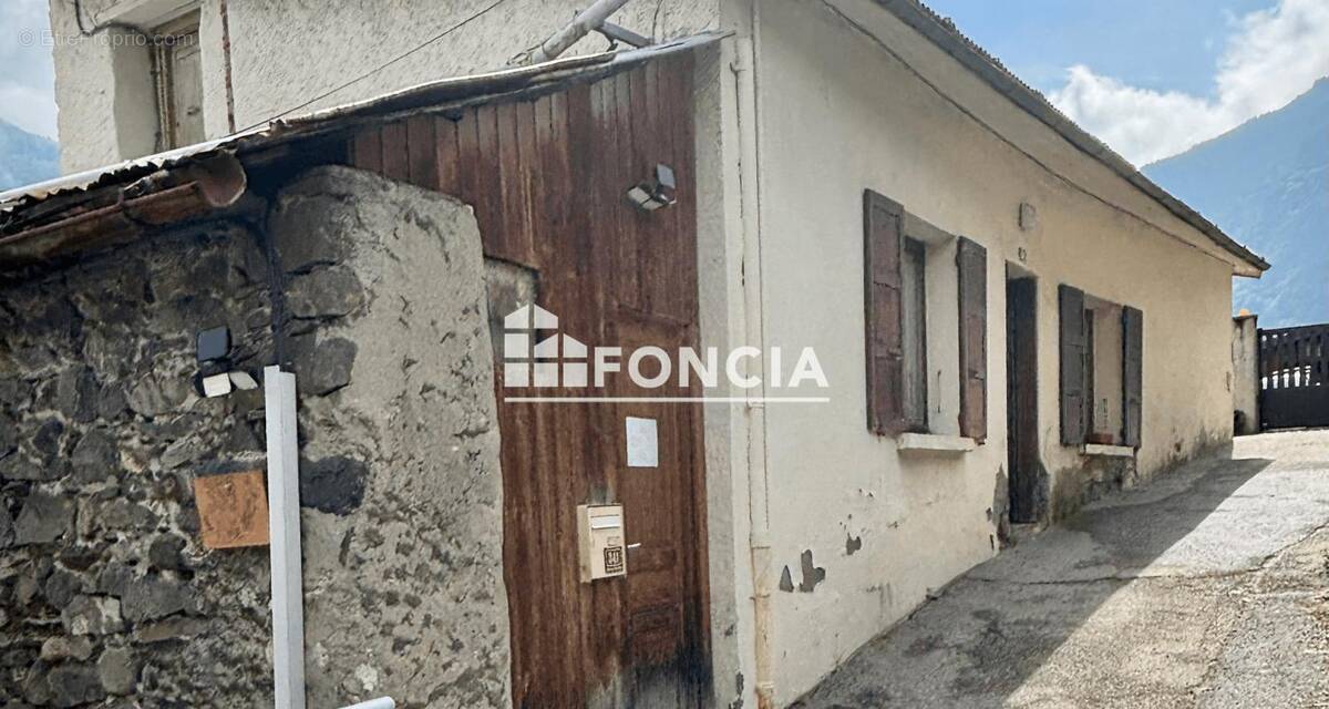 Maison à SAINT-MARTIN-D&#039;ARC