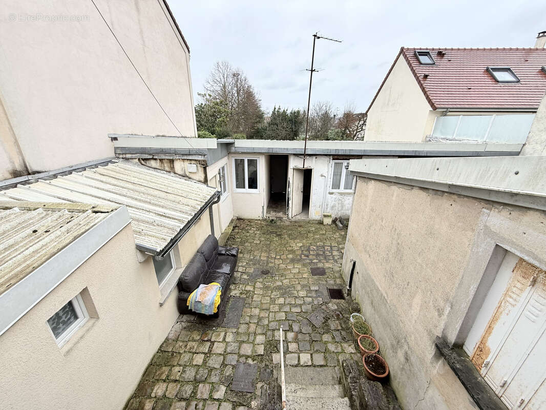 Autre à RUEIL-MALMAISON