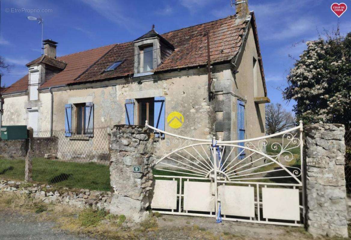 Maison à LA BERTHENOUX