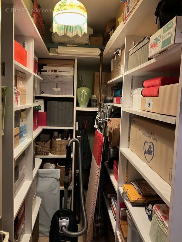 Appartement à SAINT-CYR-SUR-LOIRE