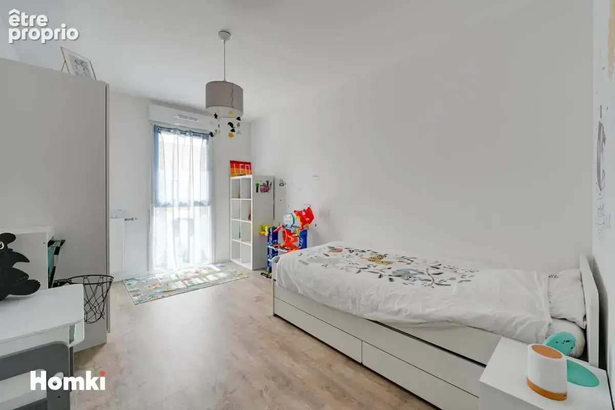 Duplex T5 de 112 m² à Poissy - photo 8