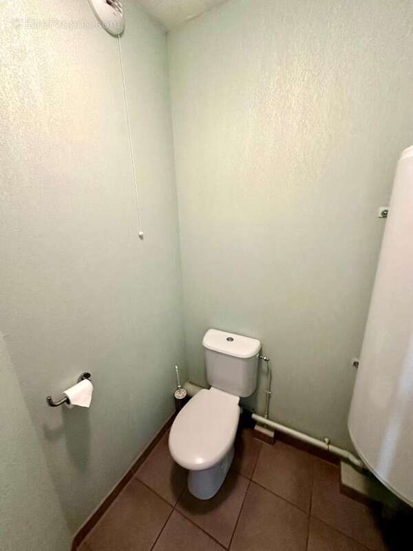   - Appartement à AX-LES-THERMES