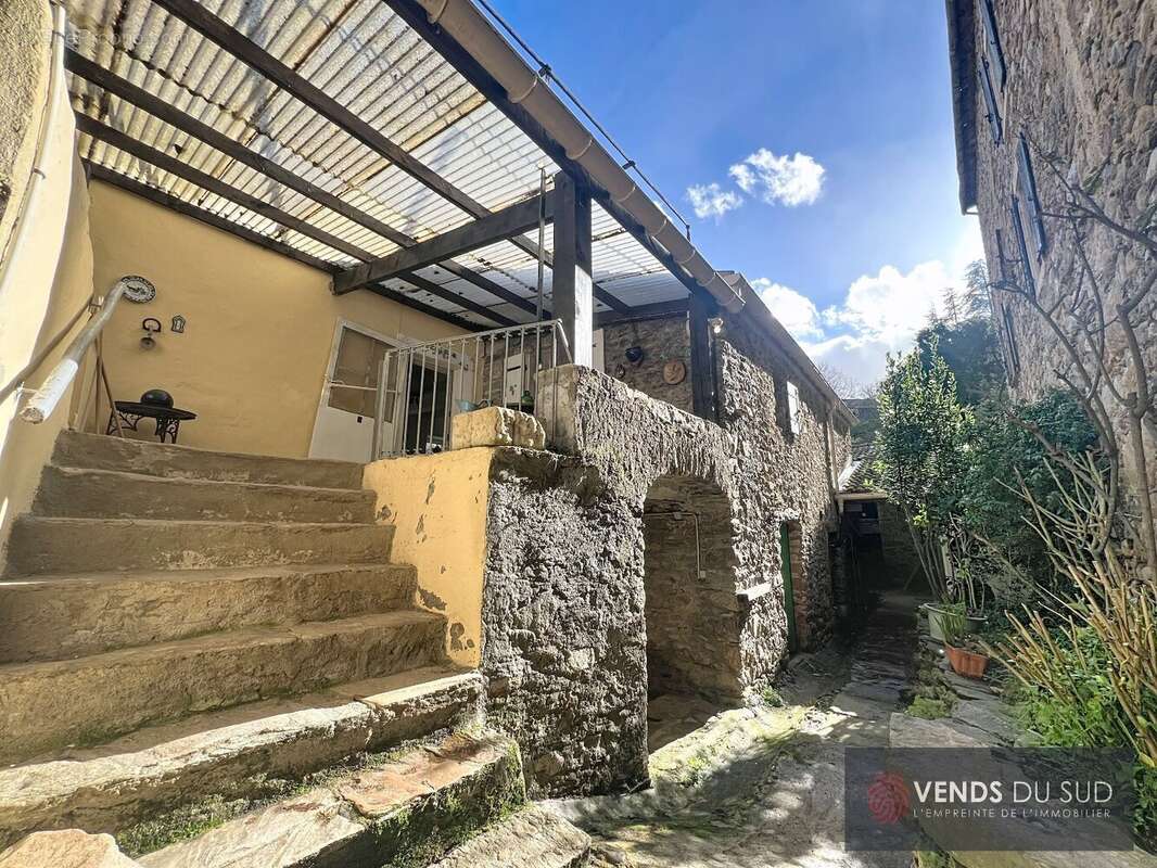 Maison à SAINT-VINCENT-D'OLARGUES
