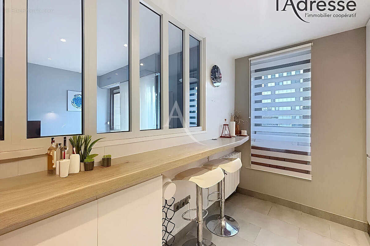 Appartement à SURESNES