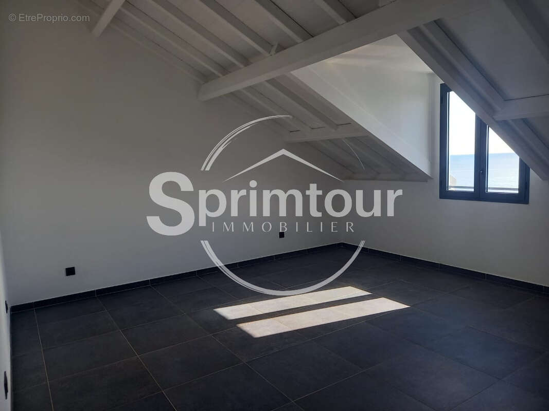 Appartement à VIEUX-FORT