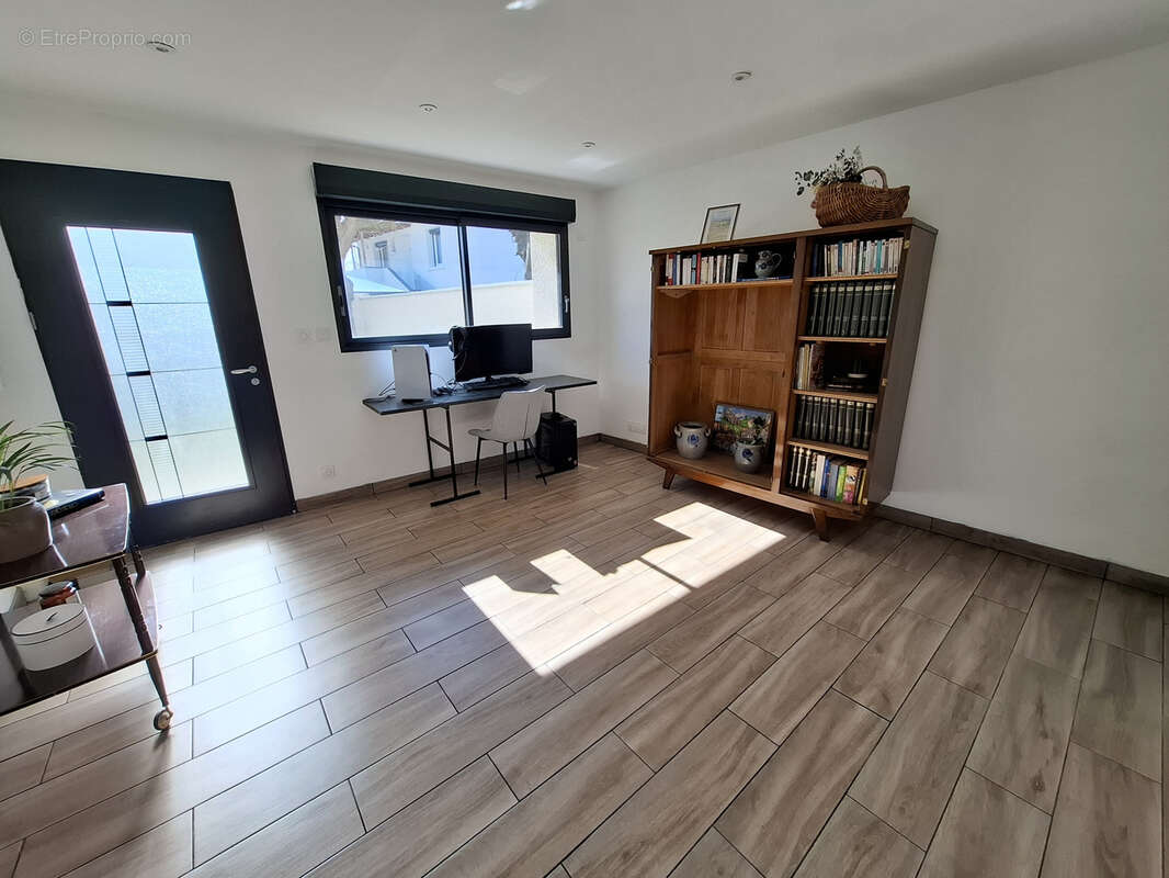 Maison à CLONAS-SUR-VAREZE