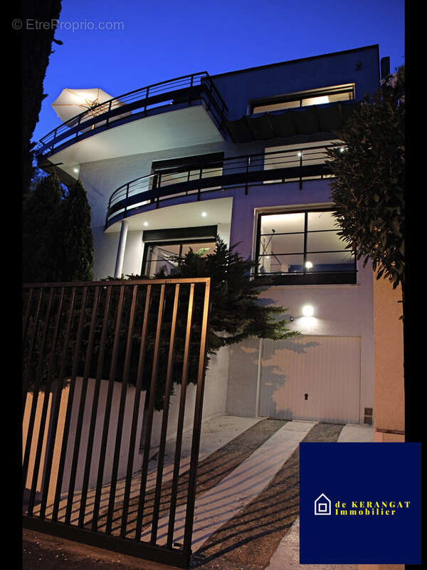 Maison à LE PLESSIS-ROBINSON