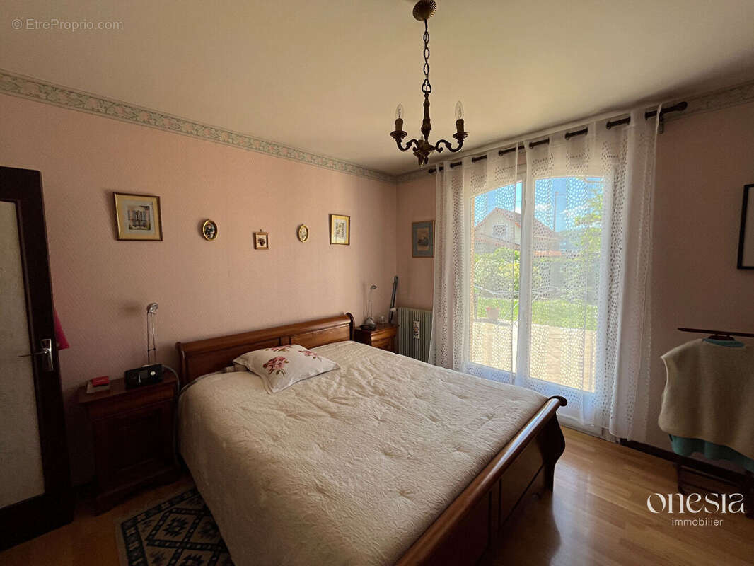 Maison à LONS