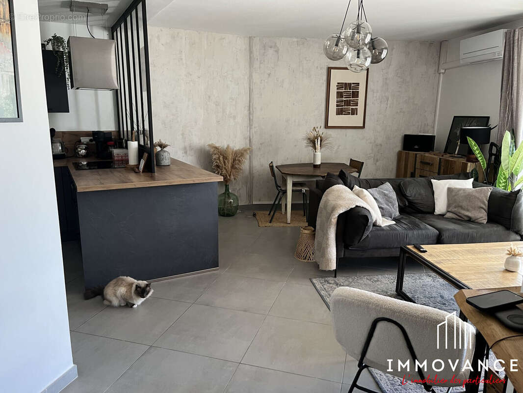 Appartement à CASTELNAU-LE-LEZ