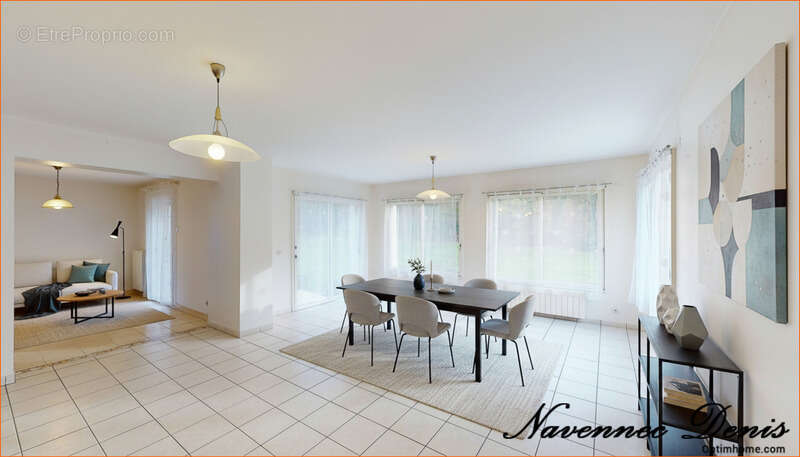 Maison à LA SAUSSAYE