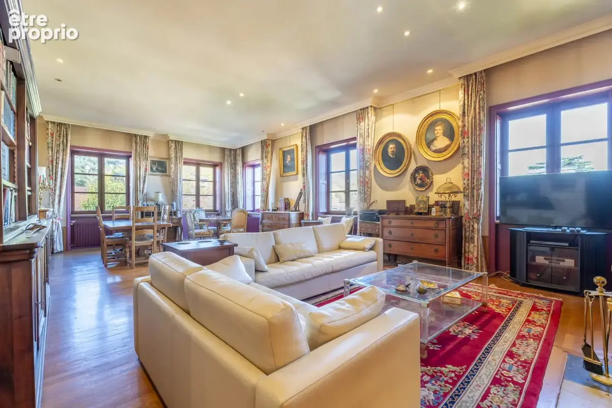 Appartement à TREVOUX
