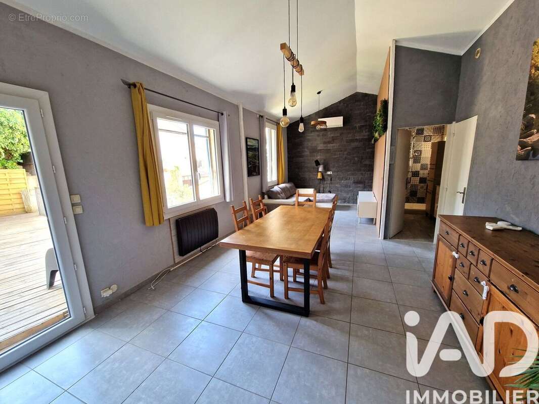 Photo 4 - Maison à LIVRON-SUR-DROME