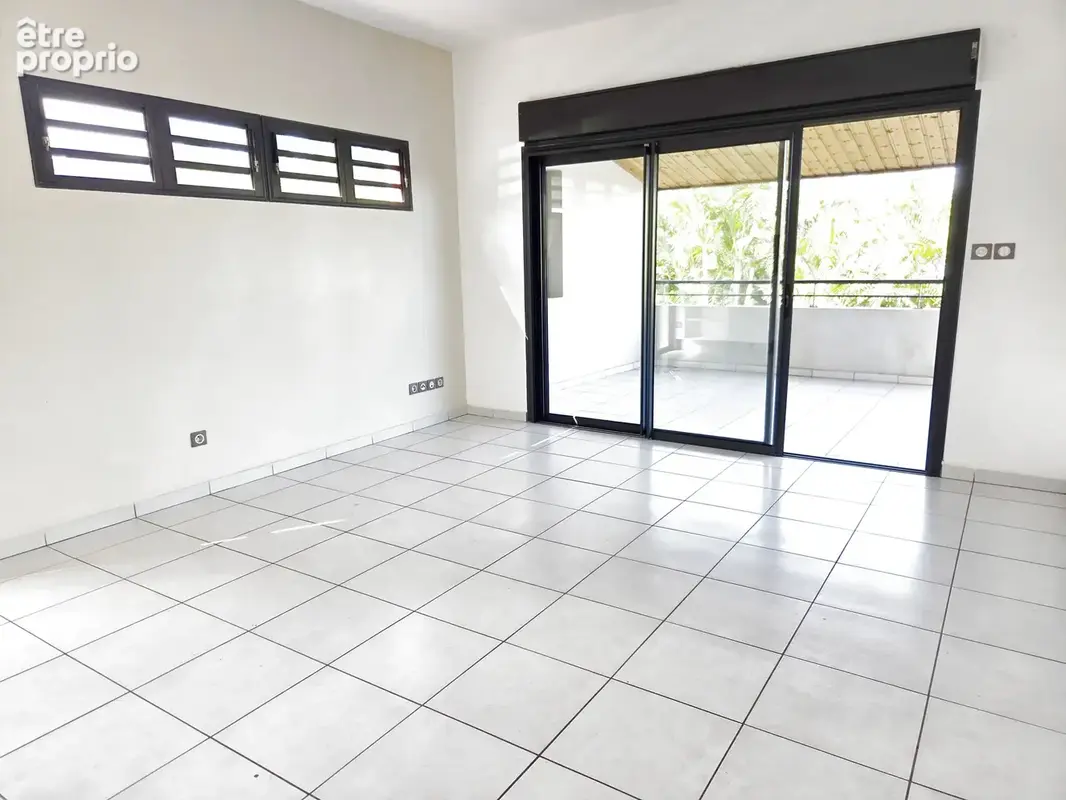 À vendre T3 avec grande terrasse   La Saline-les-Bains - photo 2
