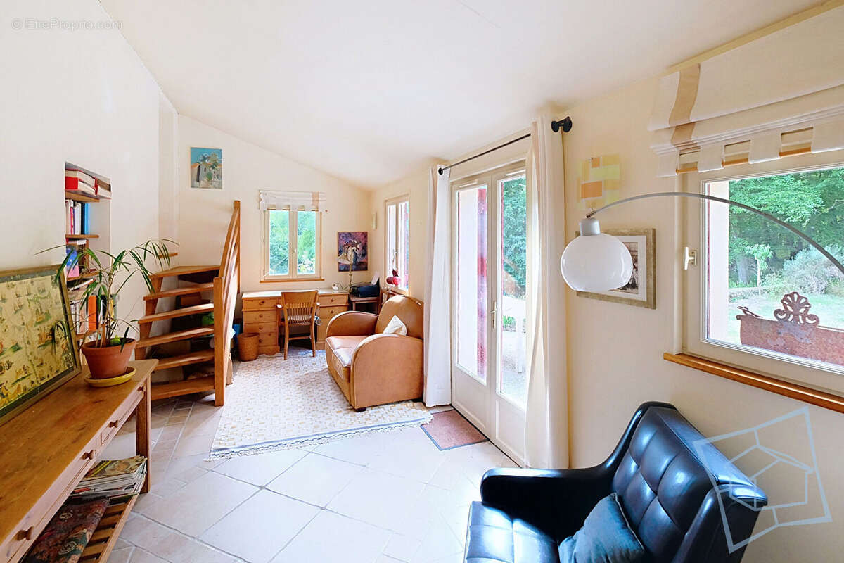 Maison à SAINT-FORGET