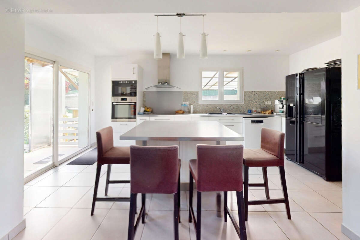 Maison à SEPTEMES-LES-VALLONS