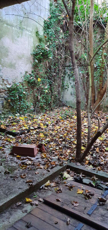 Appartement à MIRECOURT