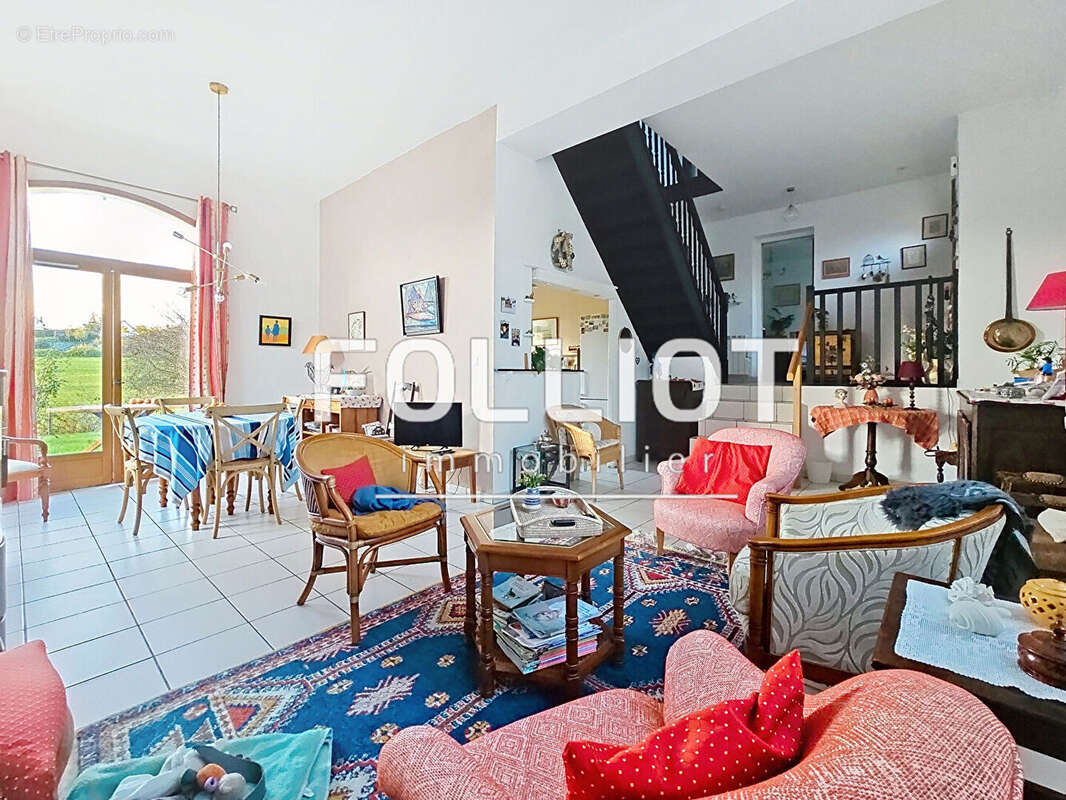 Maison à CONTEVILLE