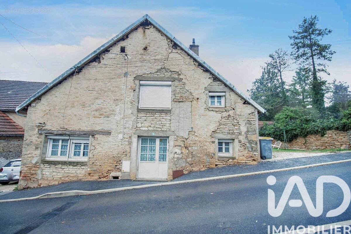 Photo 1 - Maison à SELONGEY