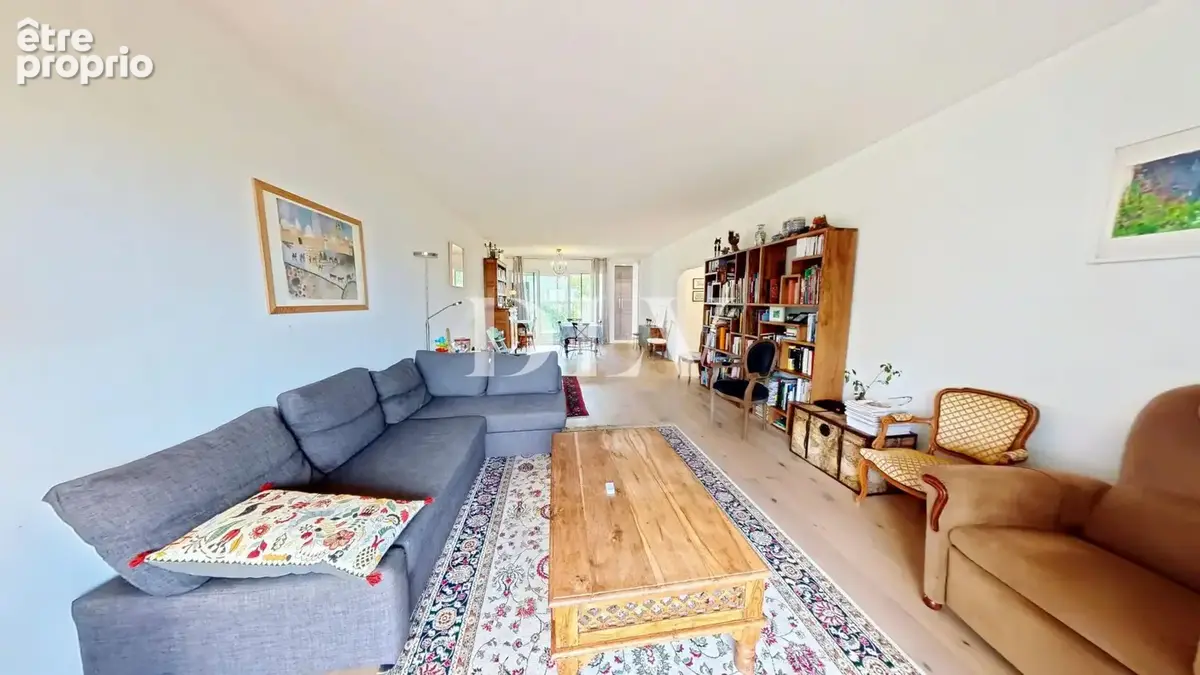 Appartement 112 m² à Avon  - photo 2