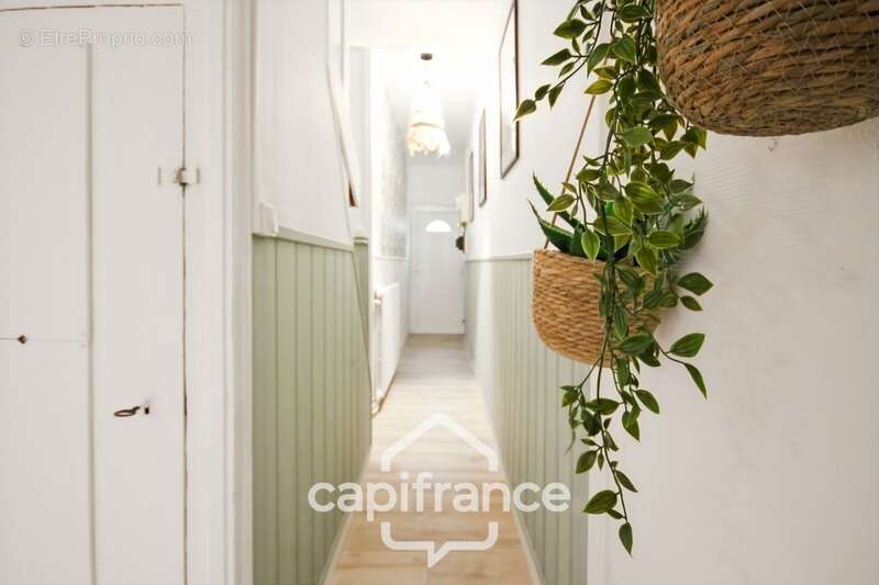 Maison à SAINT-QUENTIN