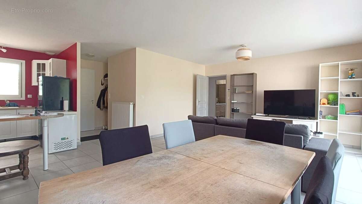 Maison à NEUVILLE-DE-POITOU