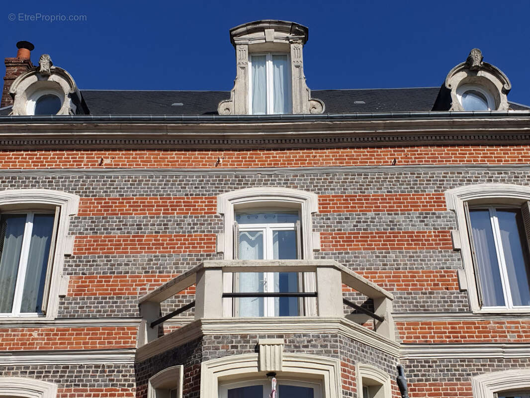 Maison à CORMEILLES