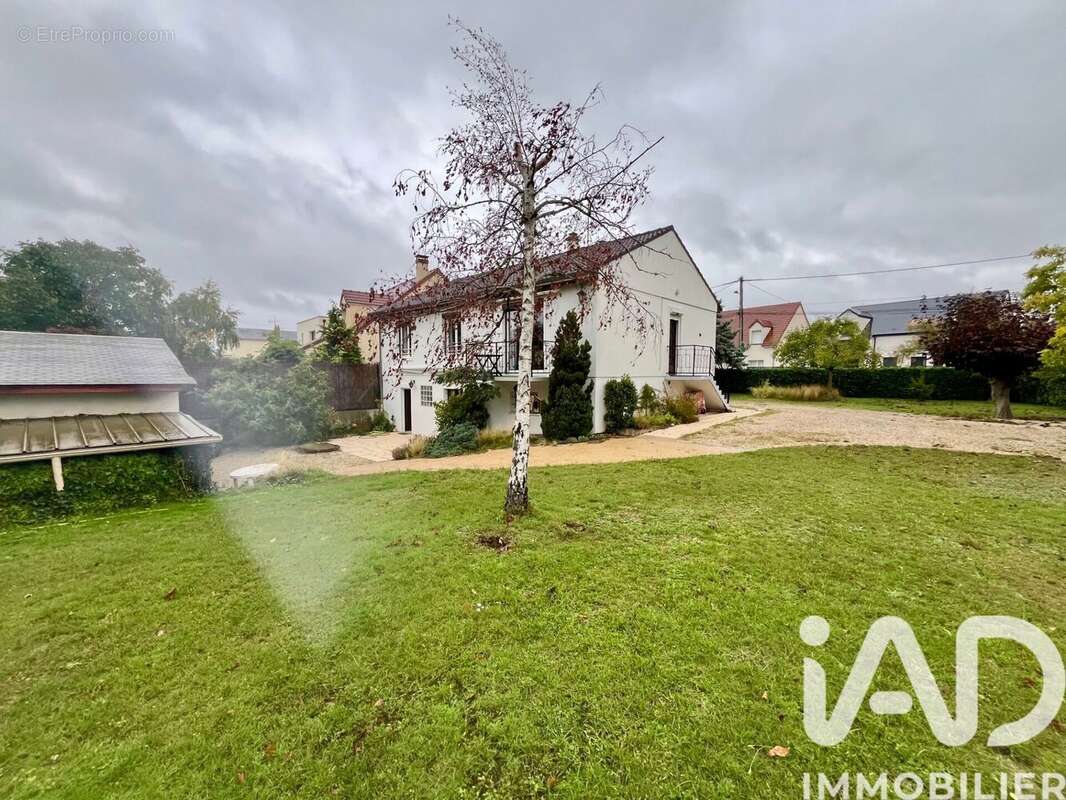 Photo 2 - Maison à CHECY