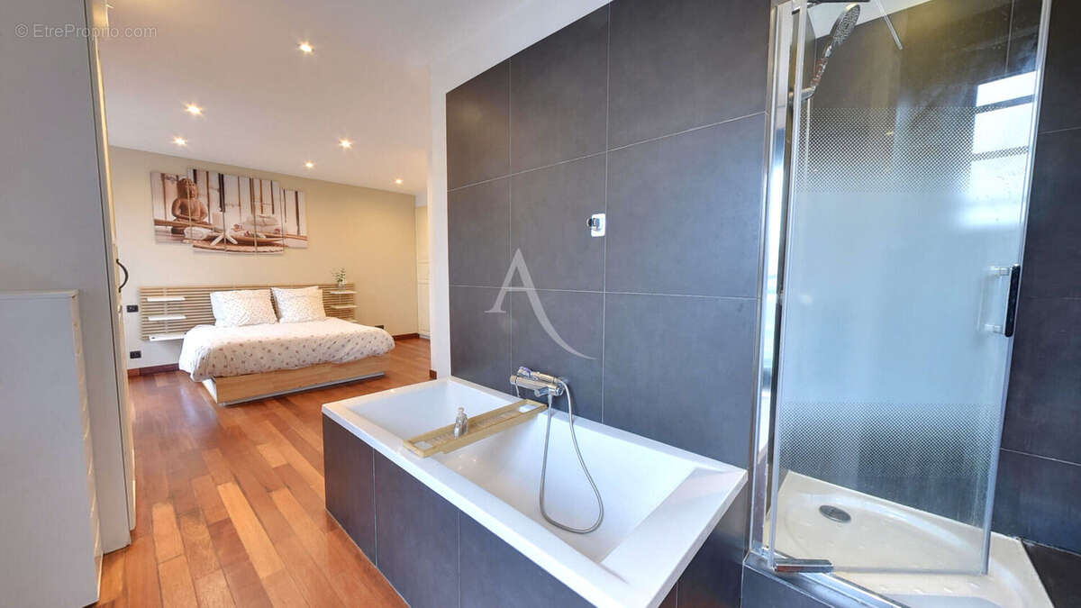 Maison à BRY-SUR-MARNE