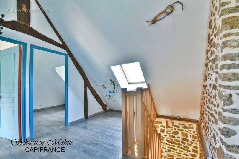 Maison à ROZ-SUR-COUESNON