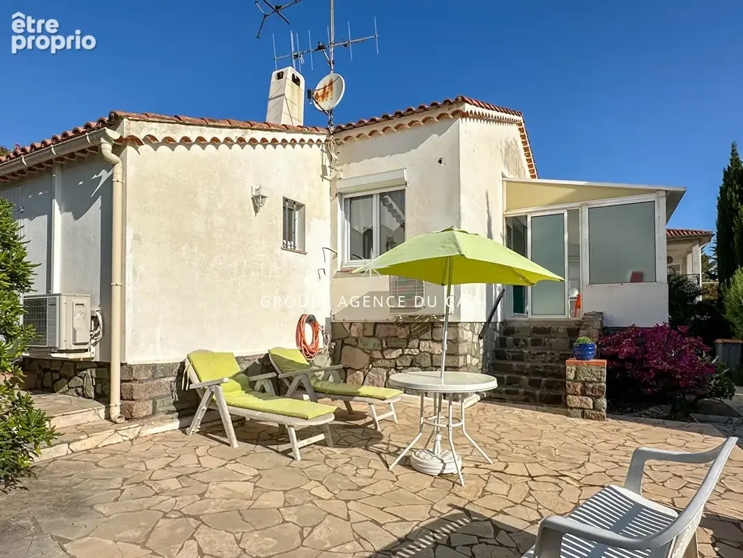 À vendre villa 4 pièces avec vue mer et studio indépendant, 15min a pied du centre ville de saint aygulf - photo 15