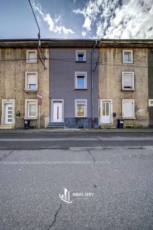 Maison à AUDUN-LE-TICHE