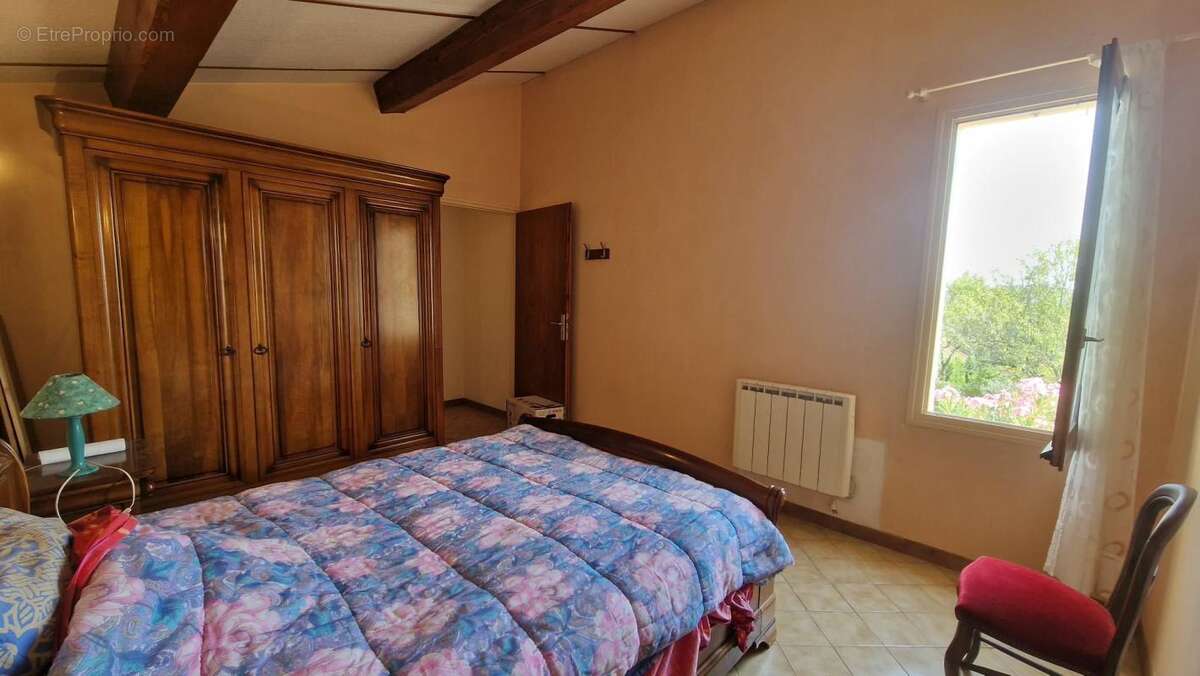 Maison avec garage et piscine - photo 6