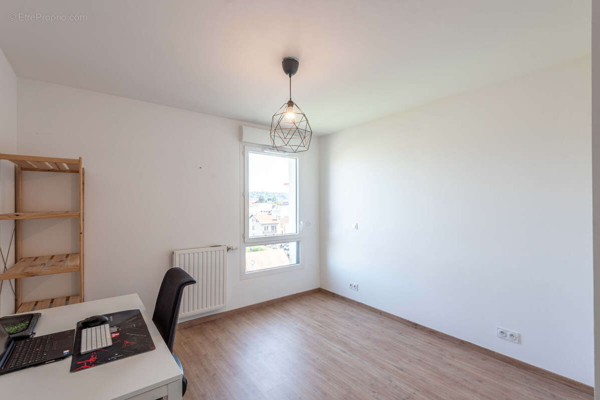 Appartement à AMBILLY