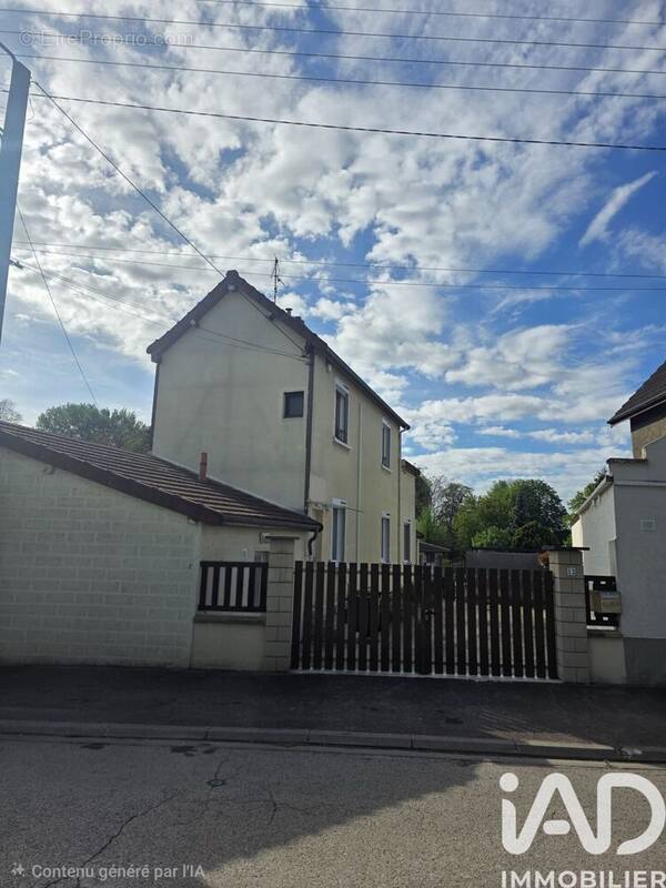 Photo 1 - Maison à TROYES